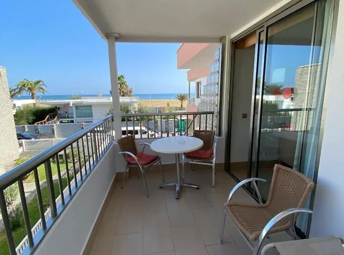 Апарт-отель Oasis Sol 3*